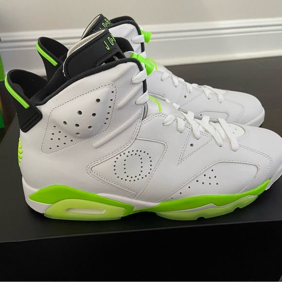 Oregon Air Jordan 6 - Picture 7 of 7
